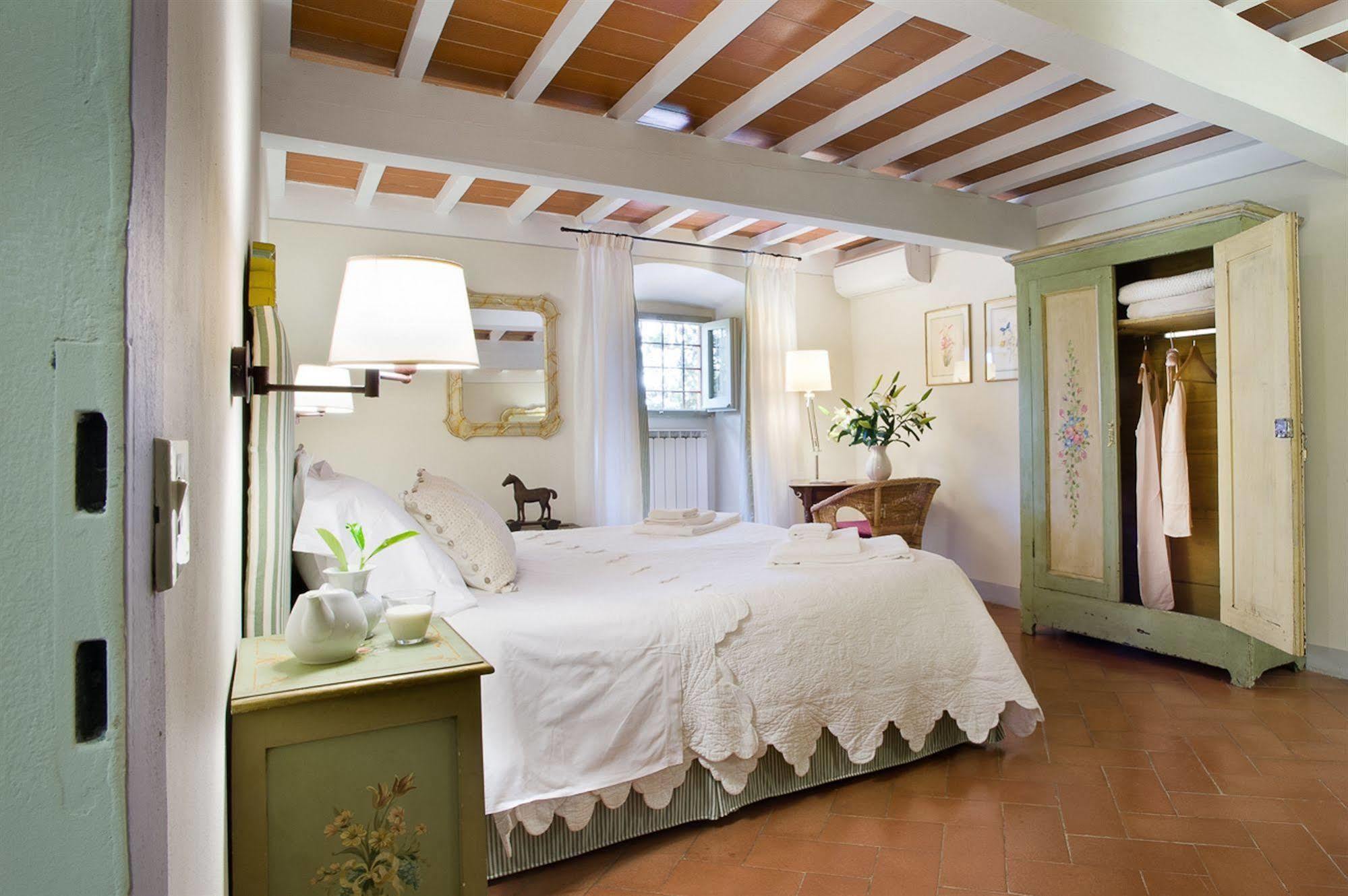 Casavilla Rentals By Torre A Cona Rignano sullʼArno Dış mekan fotoğraf